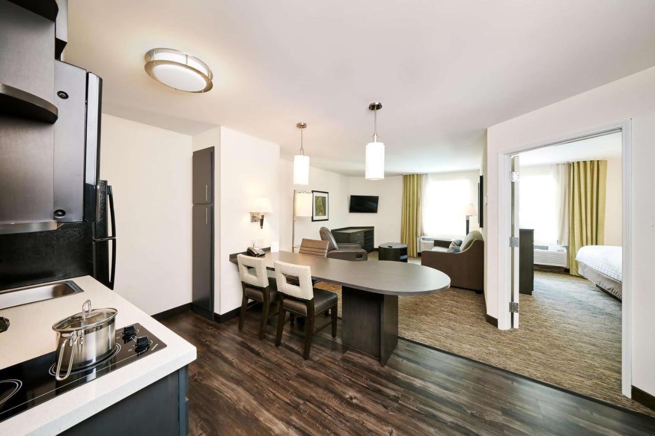 Sonesta Simply Suites Arlington Exteriér fotografie